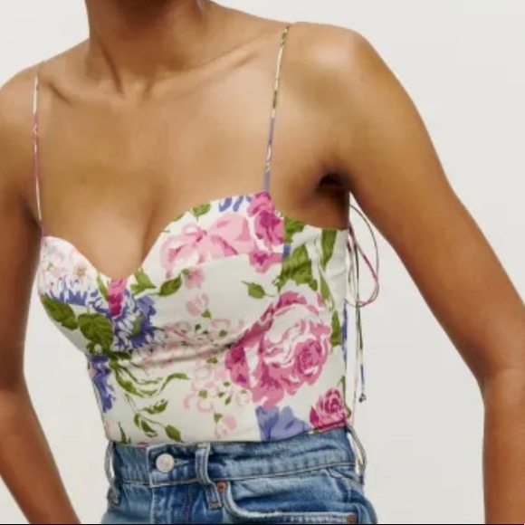 Reformation Tops - Reformation Liza Top Size 8